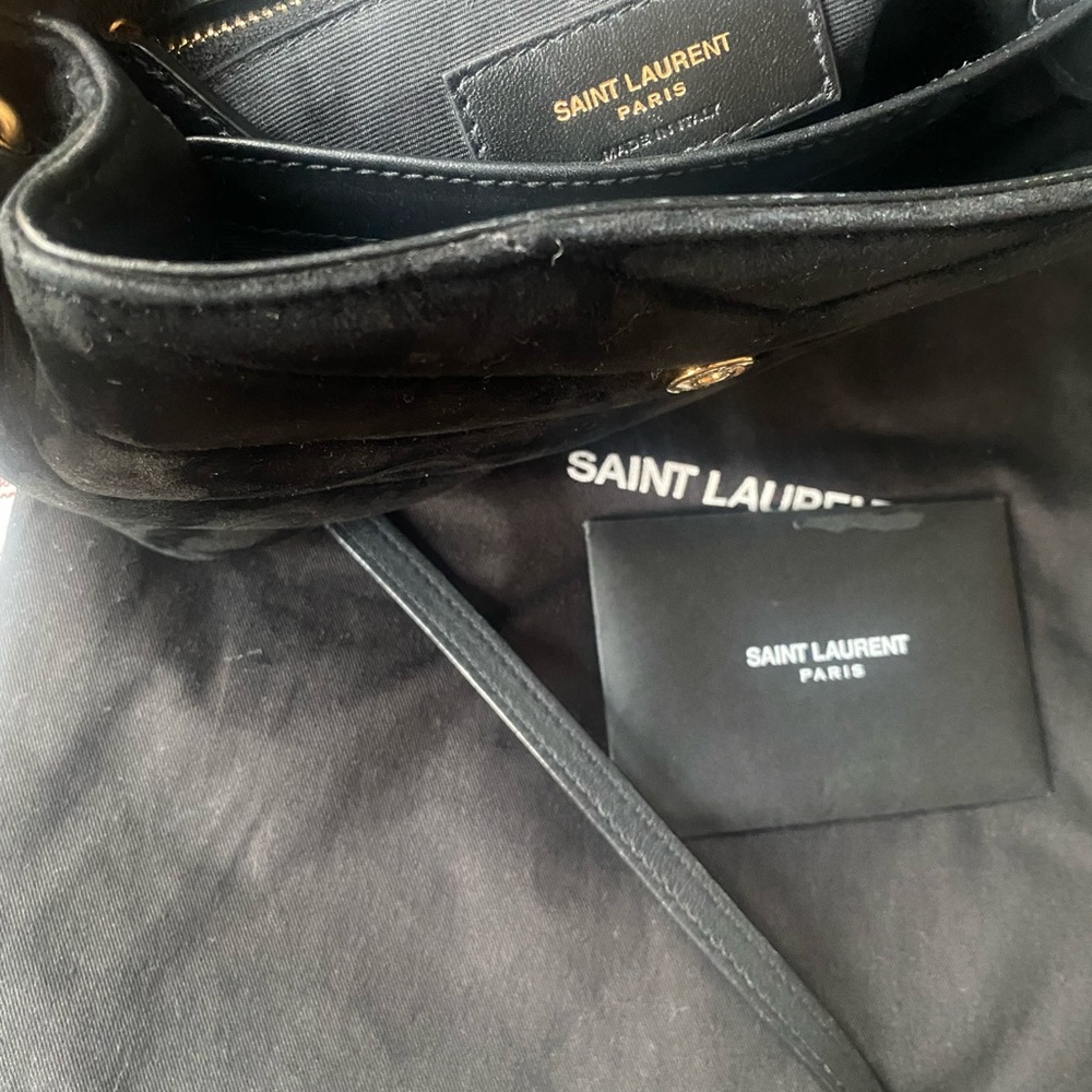 Ysl Loulou toy suede black used and lots of life left - Picture 7 of 9